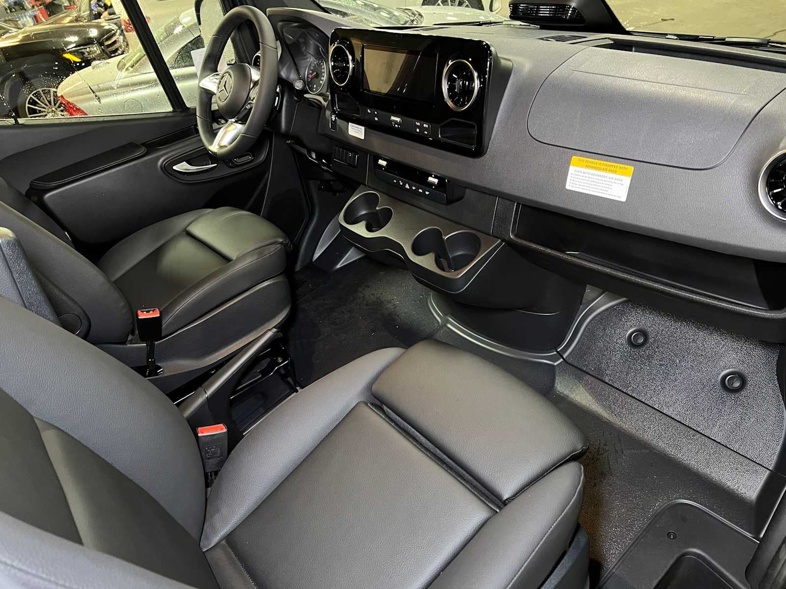 2026 Mercedes-Benz Sprinter 2500 Standard Roof I4 Diesel HO 144 AWD