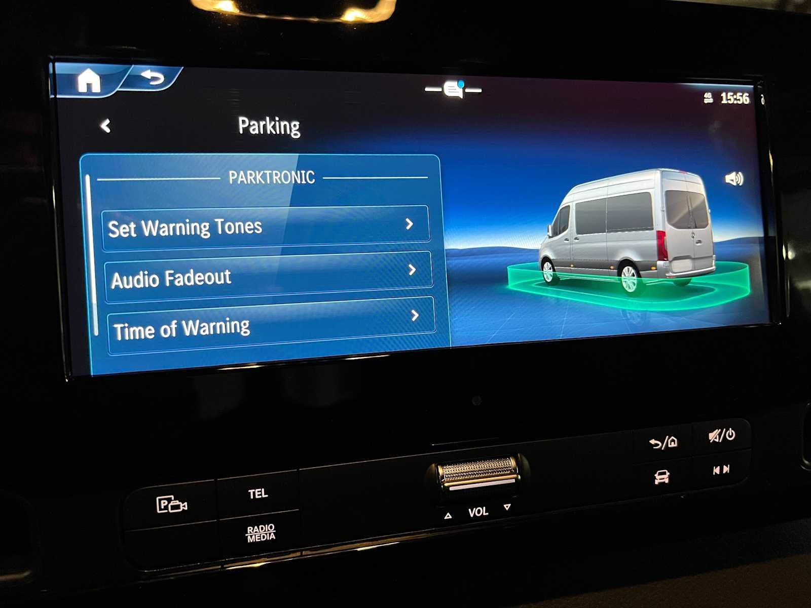 2026 Mercedes-Benz Sprinter 2500 Standard Roof I4 Diesel HO 144 AWD