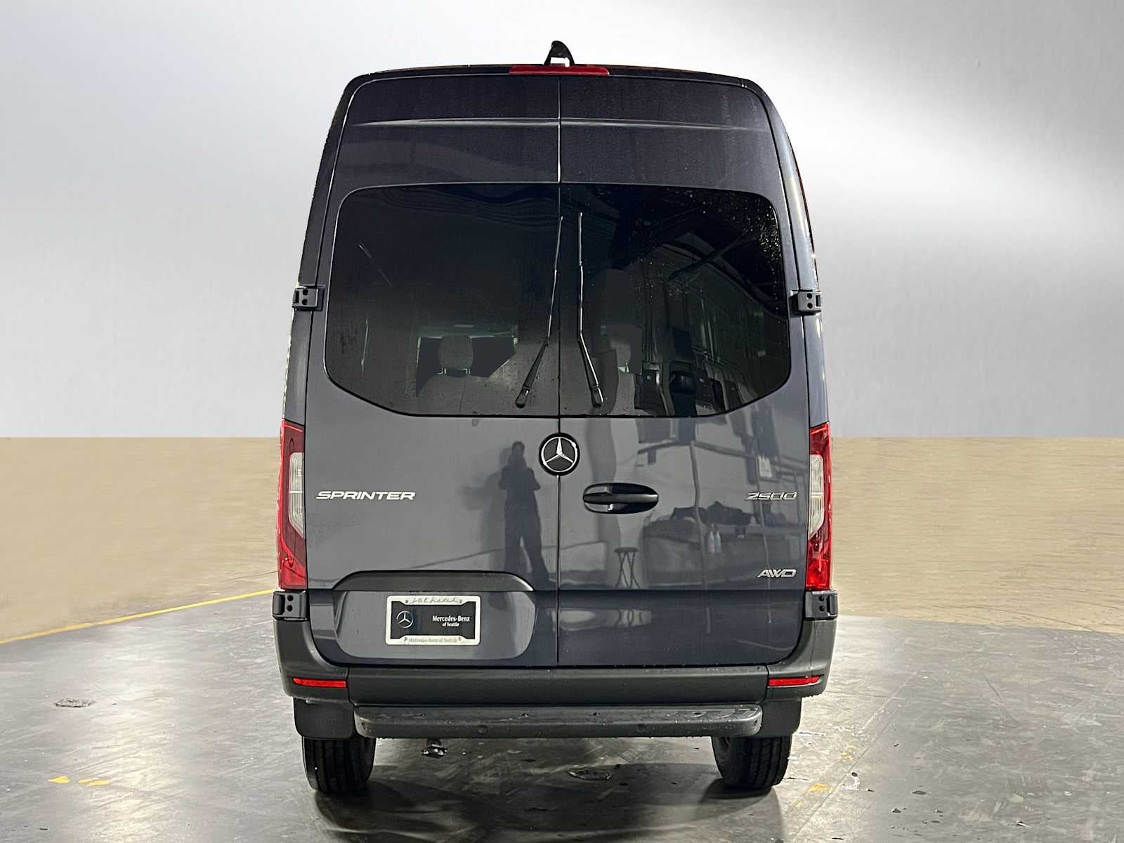 2026 Mercedes-Benz Sprinter 2500 Standard Roof I4 Diesel HO 144 AWD