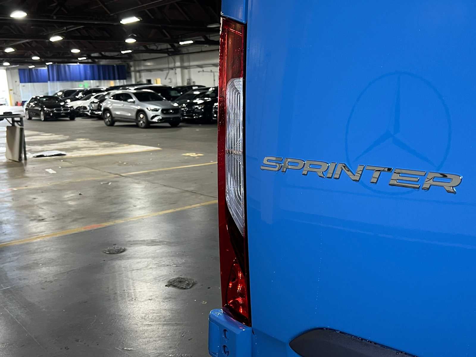 2026 Mercedes-Benz Sprinter 2500 Standard Roof I4 Diesel HO 144 AWD