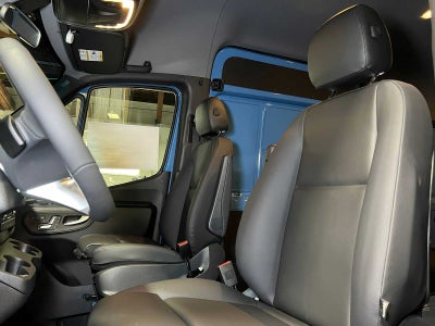 2026 Mercedes-Benz Sprinter 2500 Standard Roof I4 Diesel HO 144 AWD