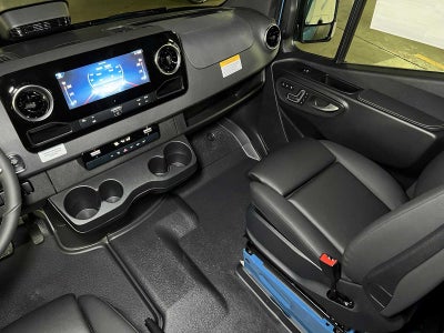 2026 Mercedes-Benz Sprinter 2500 Standard Roof I4 Diesel HO 144 AWD