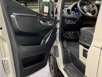 2026 Mercedes-Benz Sprinter 2500 Standard Roof I4 Diesel HO 144 AWD