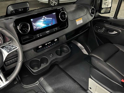 2026 Mercedes-Benz Sprinter 2500 Standard Roof I4 Diesel HO 144 AWD