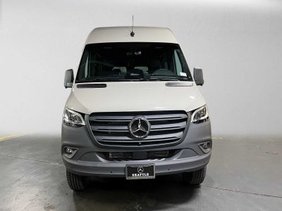 2026 Mercedes-Benz Sprinter 2500 Standard Roof I4 Diesel HO 144 AWD