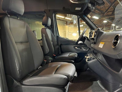 2026 Mercedes-Benz Sprinter 2500 Standard Roof I4 Diesel HO 144 AWD