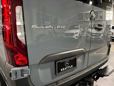 2026 Mercedes-Benz Sprinter 2500 Standard Roof I4 Diesel HO 144 AWD