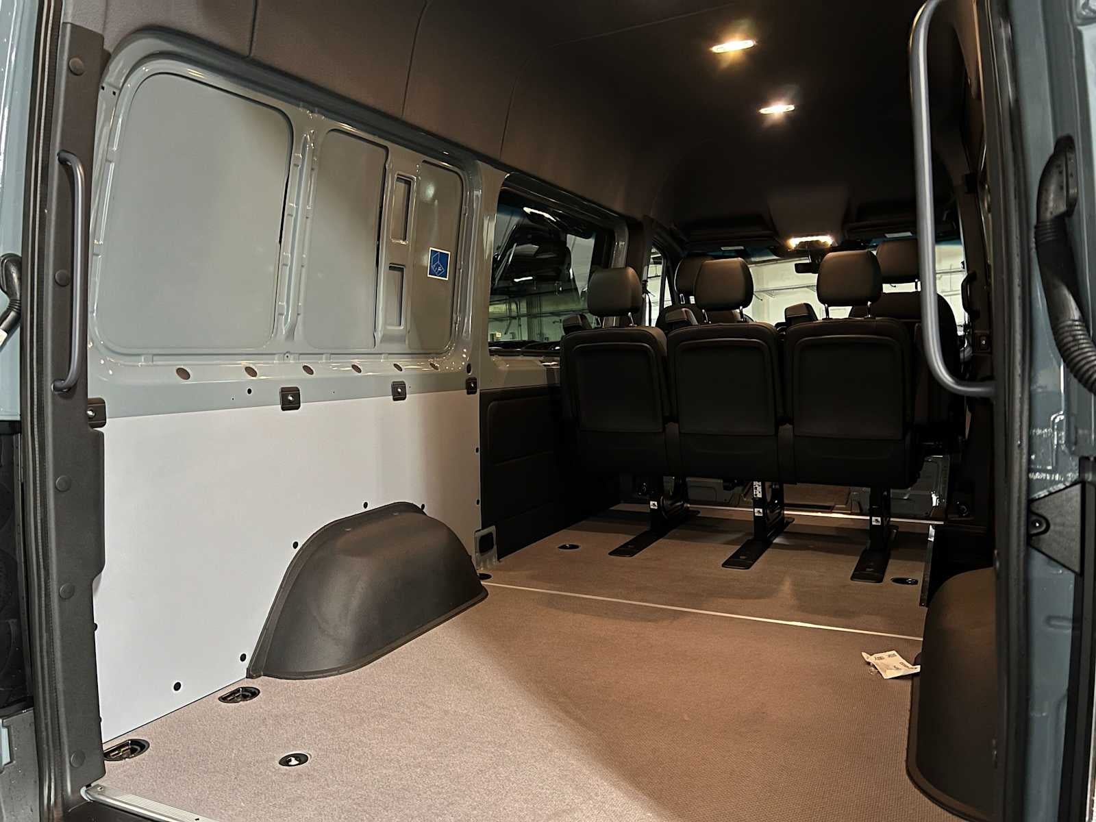 2026 Mercedes-Benz Sprinter 2500 Standard Roof I4 Diesel HO 144 AWD