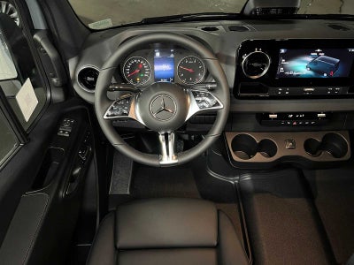 2026 Mercedes-Benz Sprinter 2500 Standard Roof I4 Diesel HO 144 AWD