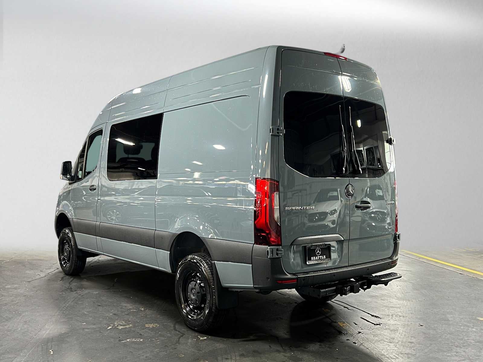 2026 Mercedes-Benz Sprinter 2500 Standard Roof I4 Diesel HO 144 AWD
