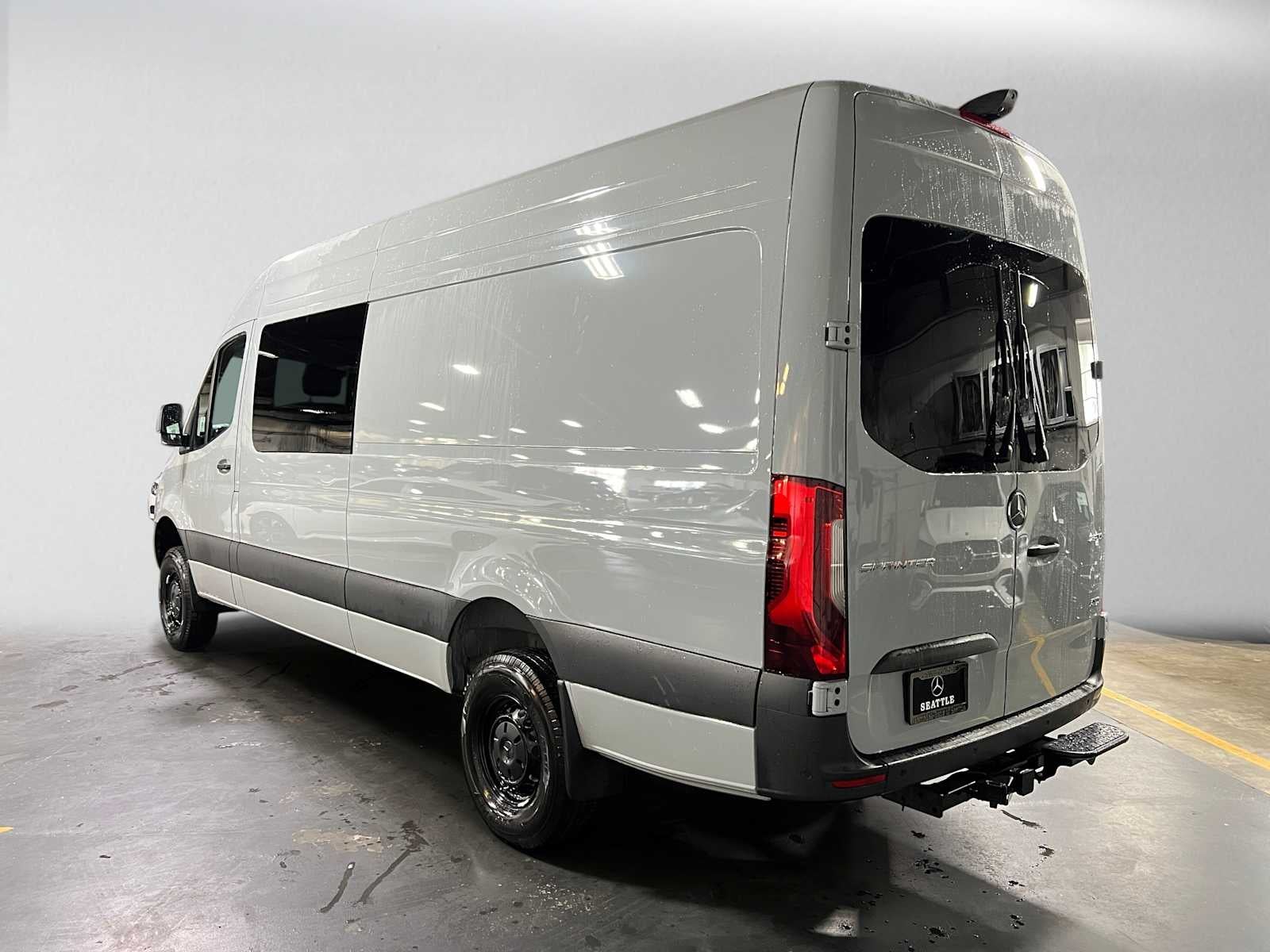 2026 Mercedes-Benz Sprinter 2500 High Roof I4 Diesel HO 170 AWD