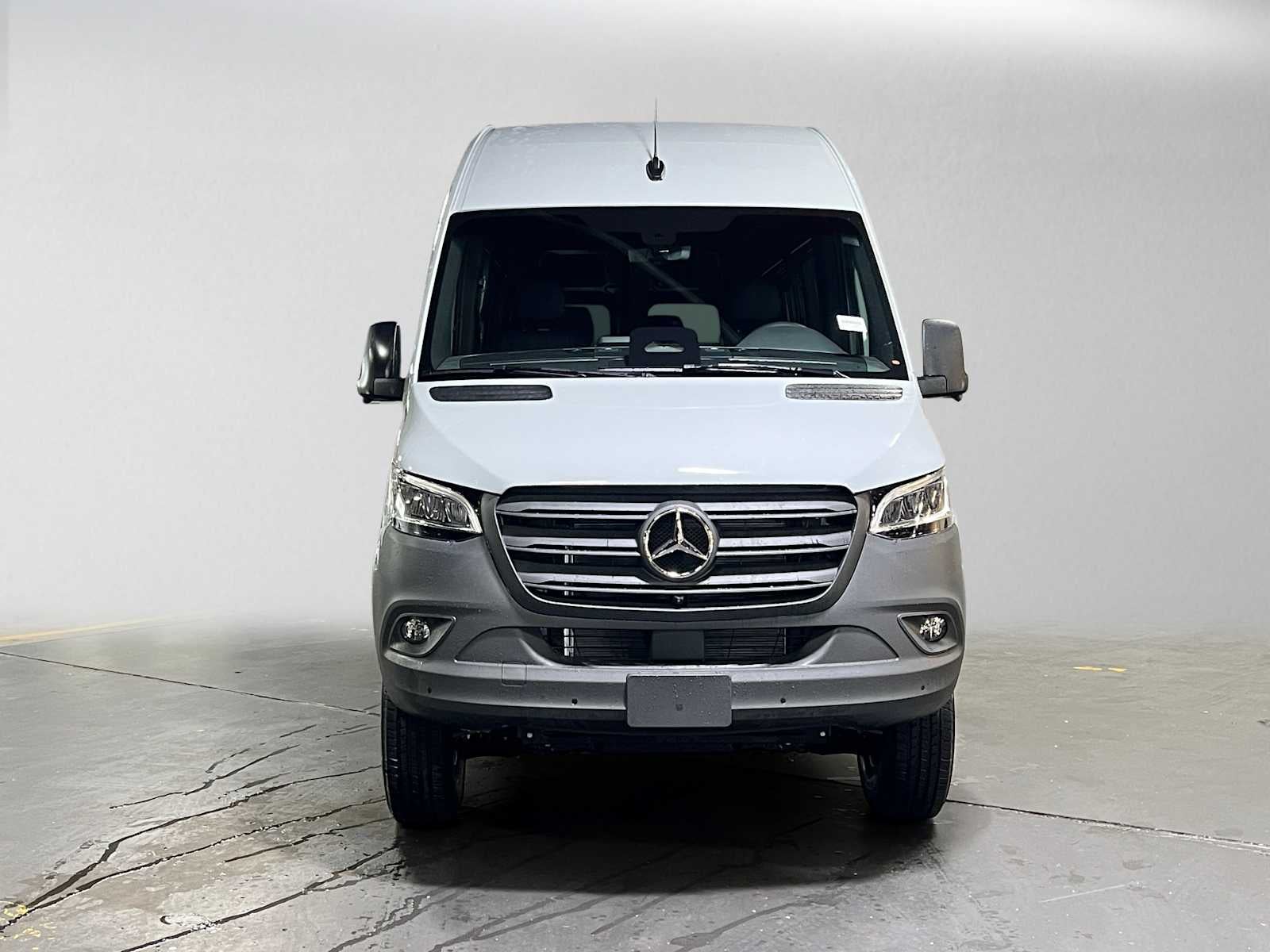 2026 Mercedes-Benz Sprinter 2500 High Roof I4 Diesel HO 170 AWD