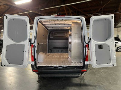 2025 Mercedes-Benz Sprinter Cargo Van 2500 Standard Roof I4 Diesel 144" RWD