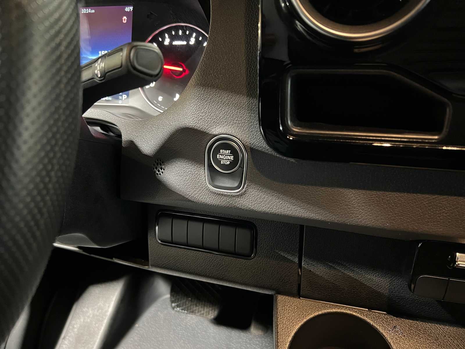 2025 Mercedes-Benz Sprinter Cargo Van 2500 Standard Roof I4 Diesel 144" RWD