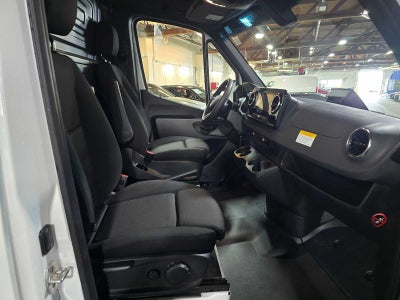 2025 Mercedes-Benz Sprinter Cargo Van 2500 Standard Roof I4 Diesel 144 RWD