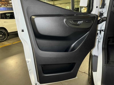 2025 Mercedes-Benz Sprinter Cargo Van 2500 Standard Roof I4 Diesel 144 RWD