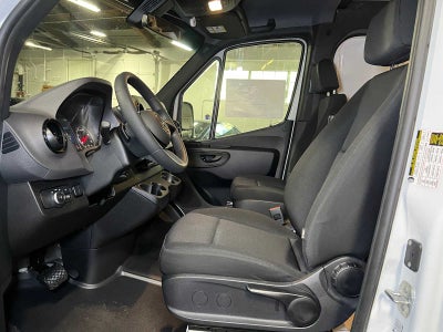 2025 Mercedes-Benz Sprinter Cargo Van 2500 Standard Roof I4 Diesel 144 RWD