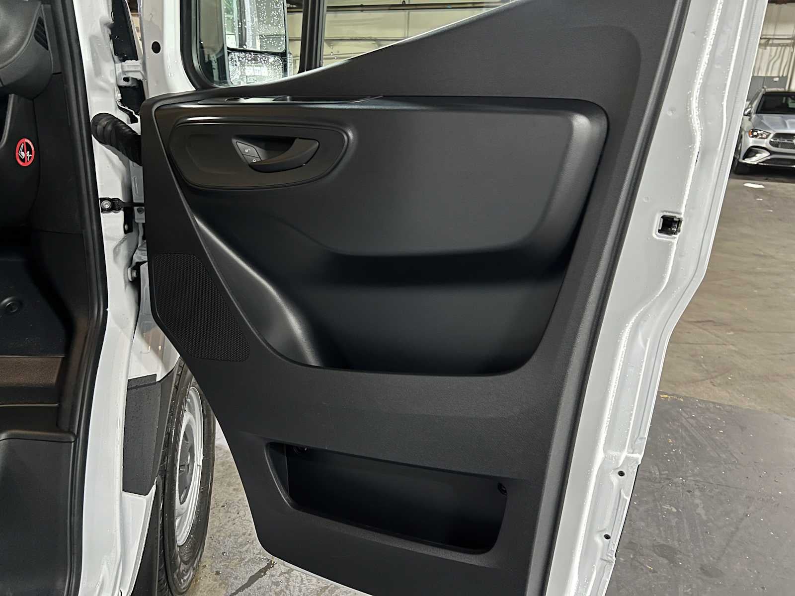 2026 Mercedes-Benz Sprinter 2500 Standard Roof I4 Diesel 144 RWD