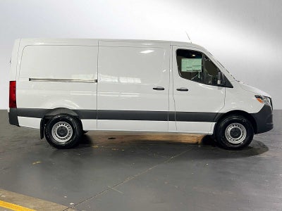 2026 Mercedes-Benz Sprinter 2500 Standard Roof I4 Diesel 144 RWD