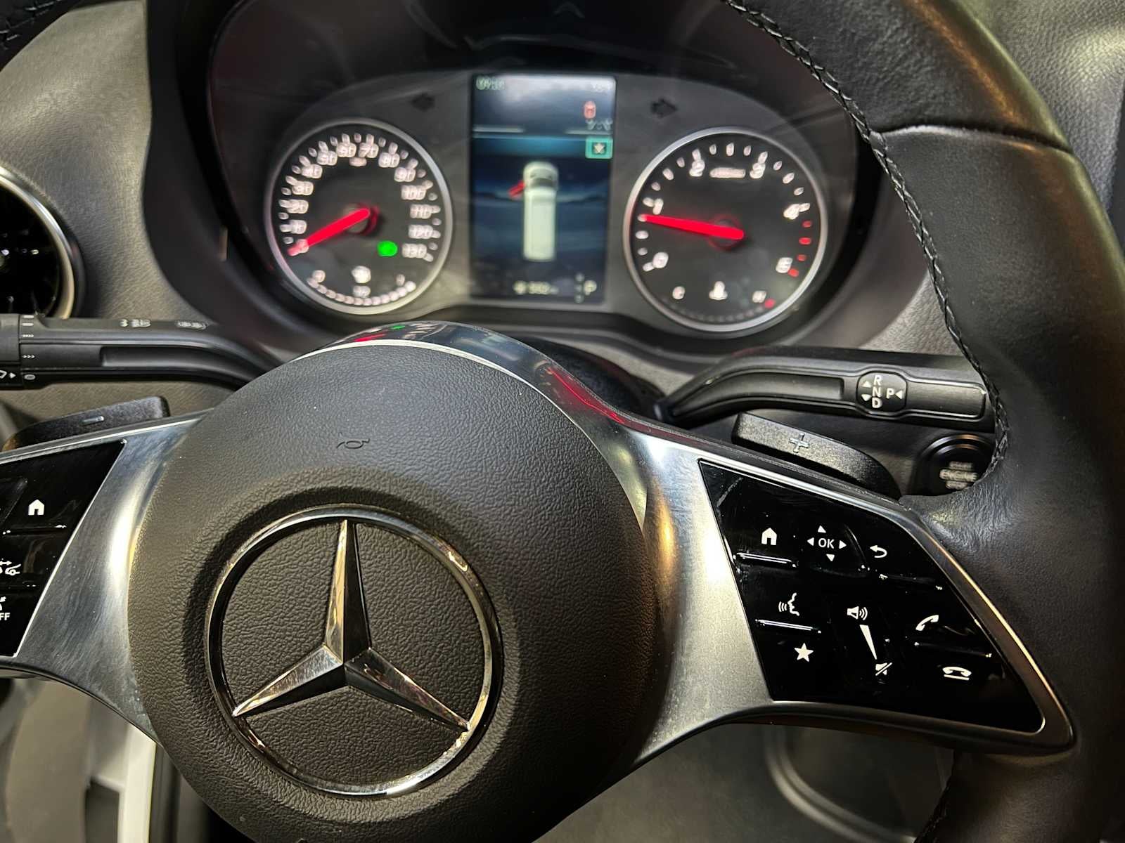 2025 Mercedes-Benz Sprinter Cargo Van 2500 Standard Roof I4 Diesel 144" RWD