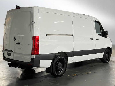 2025 Mercedes-Benz Sprinter Cargo Van 2500 Standard Roof I4 Diesel 144" RWD
