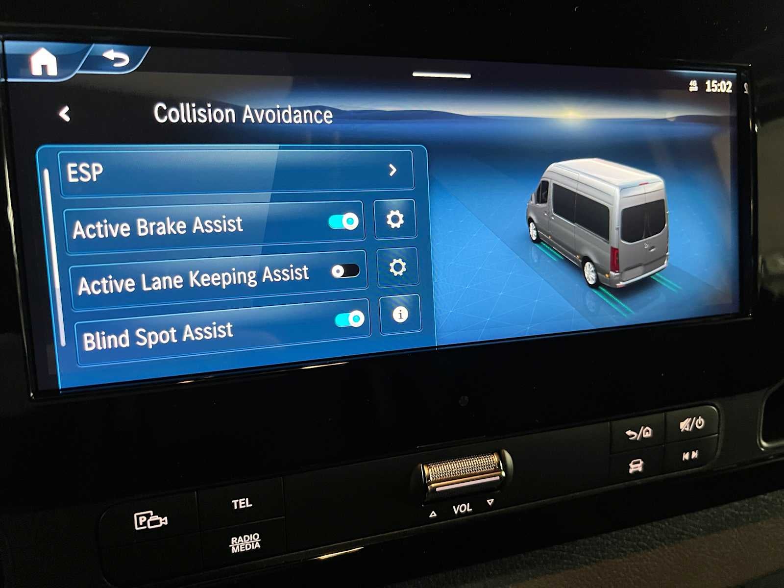2026 Mercedes-Benz Sprinter 2500 Standard Roof I4 Diesel 144 RWD