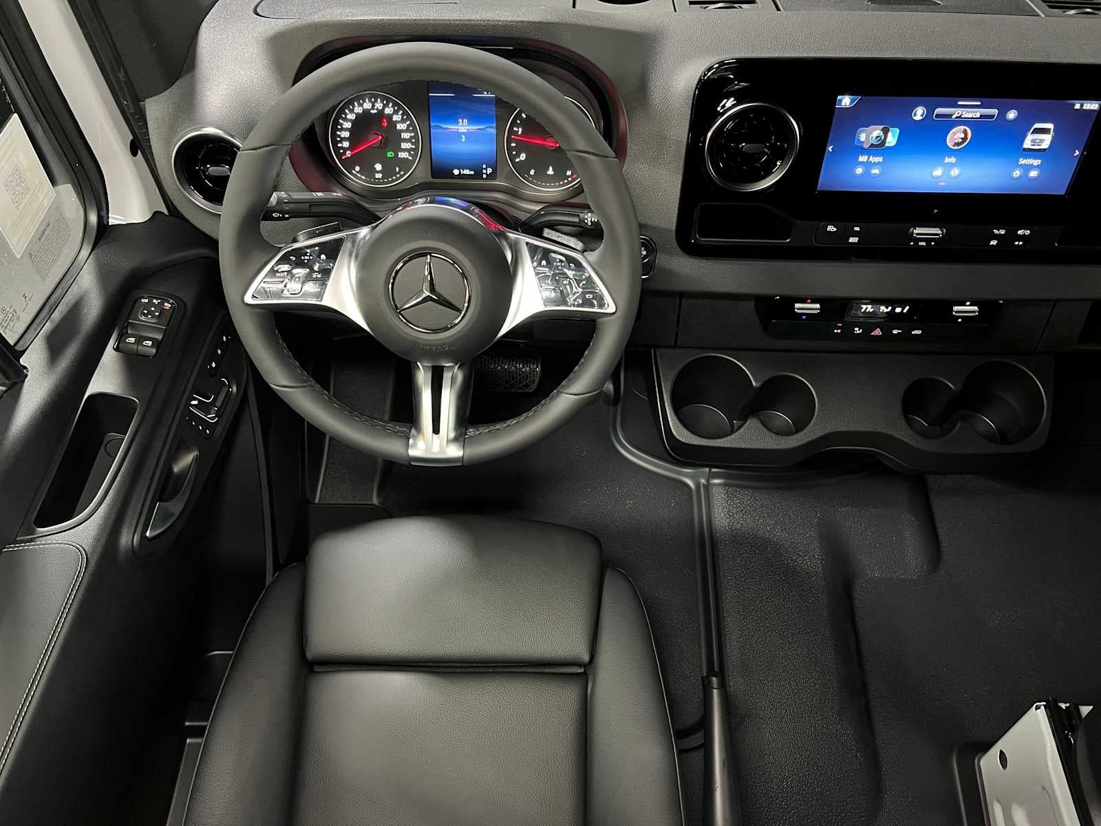 2026 Mercedes-Benz Sprinter 2500 Standard Roof I4 Diesel 144 RWD