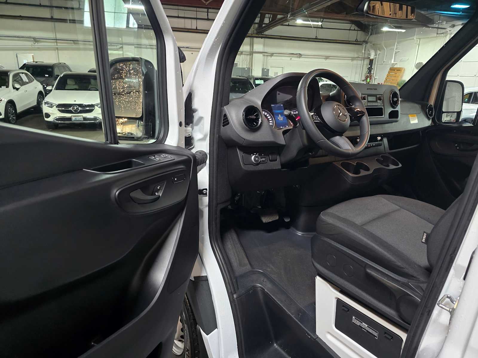 2025 Mercedes-Benz Sprinter Cargo Van 2500 Standard Roof I4 Diesel 144 RWD