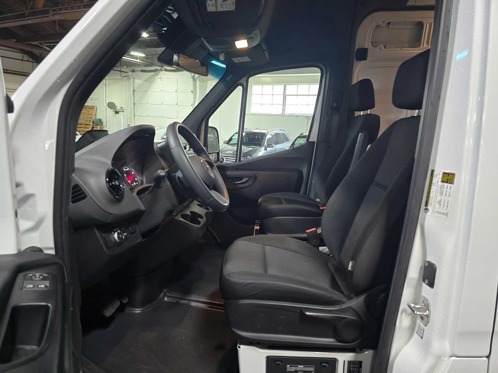 2025 Mercedes-Benz Sprinter Cargo Van 2500 Standard Roof I4 Diesel 144 RWD