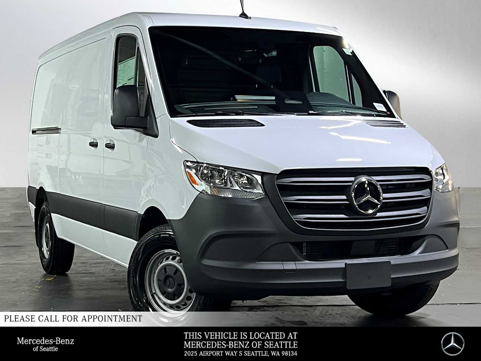 2026 Mercedes-Benz Sprinter 2500 Standard Roof I4 Diesel 144 RWD