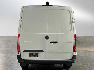 2026 Mercedes-Benz Sprinter 2500 Standard Roof I4 Diesel 144 RWD