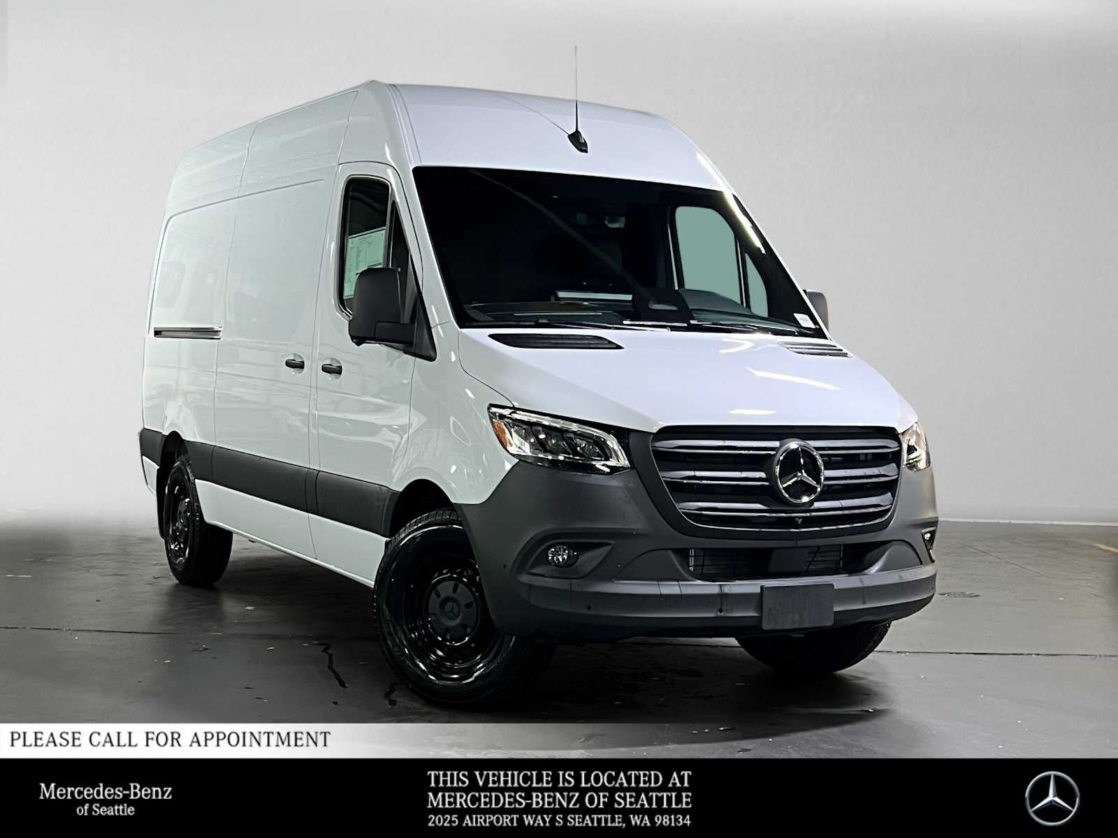 2026 Mercedes-Benz Sprinter 2500 Standard Roof I4 Diesel 144 RWD