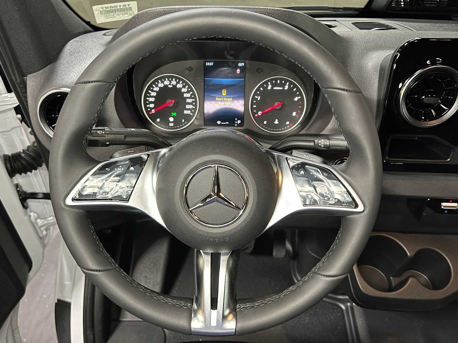 2026 Mercedes-Benz Sprinter 2500 Standard Roof I4 Diesel 144 RWD