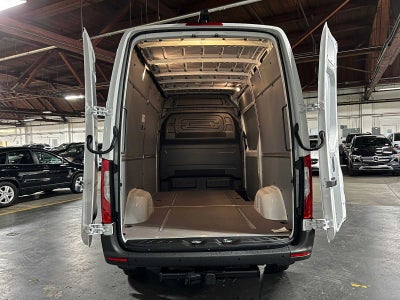 2026 Mercedes-Benz Sprinter 2500 Standard Roof I4 Diesel 144 RWD