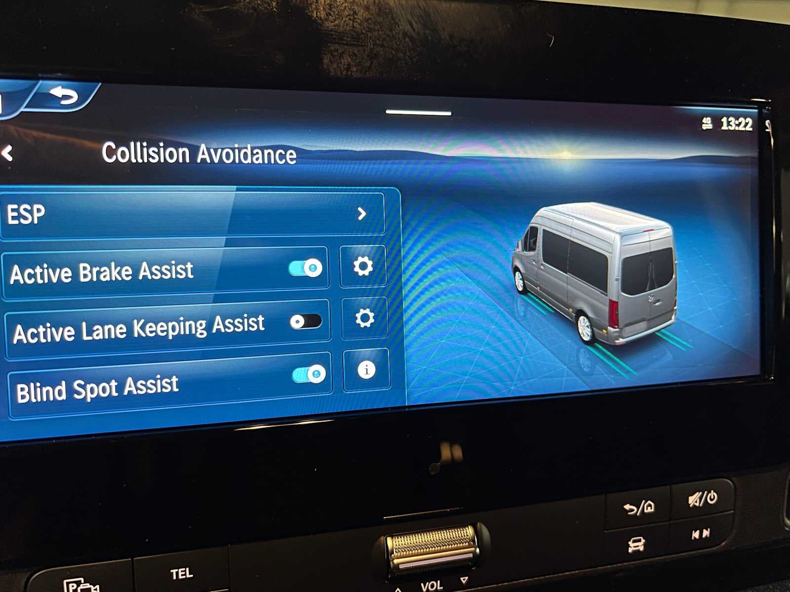2026 Mercedes-Benz Sprinter 2500 Standard Roof I4 Diesel 144 RWD