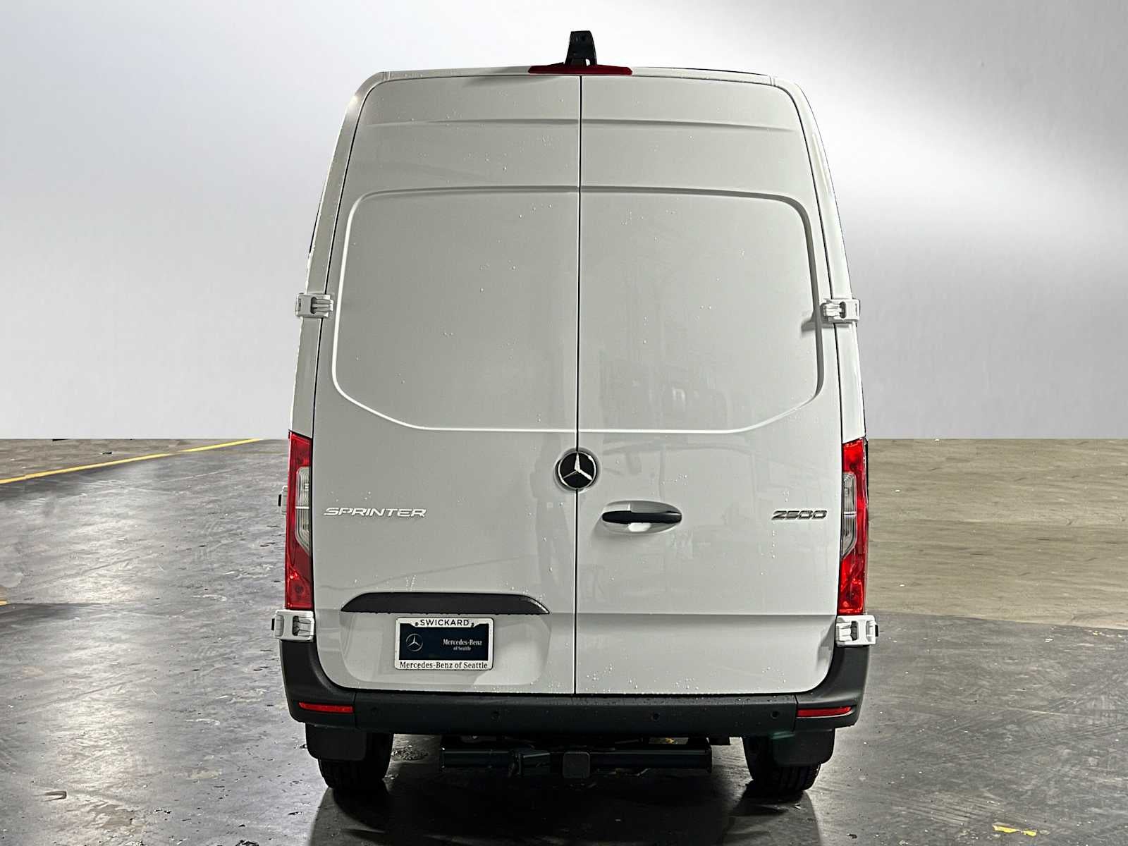 2026 Mercedes-Benz Sprinter 2500 Standard Roof I4 Diesel 144 RWD