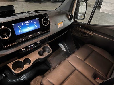2026 Mercedes-Benz Sprinter 2500 Standard Roof I4 Diesel 144 RWD