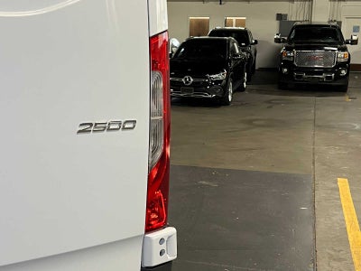 2025 Mercedes-Benz Sprinter Cargo Van 2500 Standard Roof I4 Diesel 144" RWD
