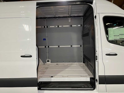 2025 Mercedes-Benz Sprinter Cargo Van 2500 Standard Roof I4 Diesel 144" RWD