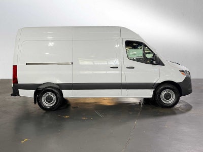 2025 Mercedes-Benz Sprinter Cargo Van 2500 Standard Roof I4 Diesel 144" RWD