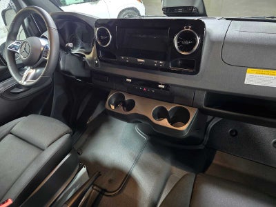 2025 Mercedes-Benz Sprinter Cargo Van 2500 Standard Roof I4 Diesel 144 RWD