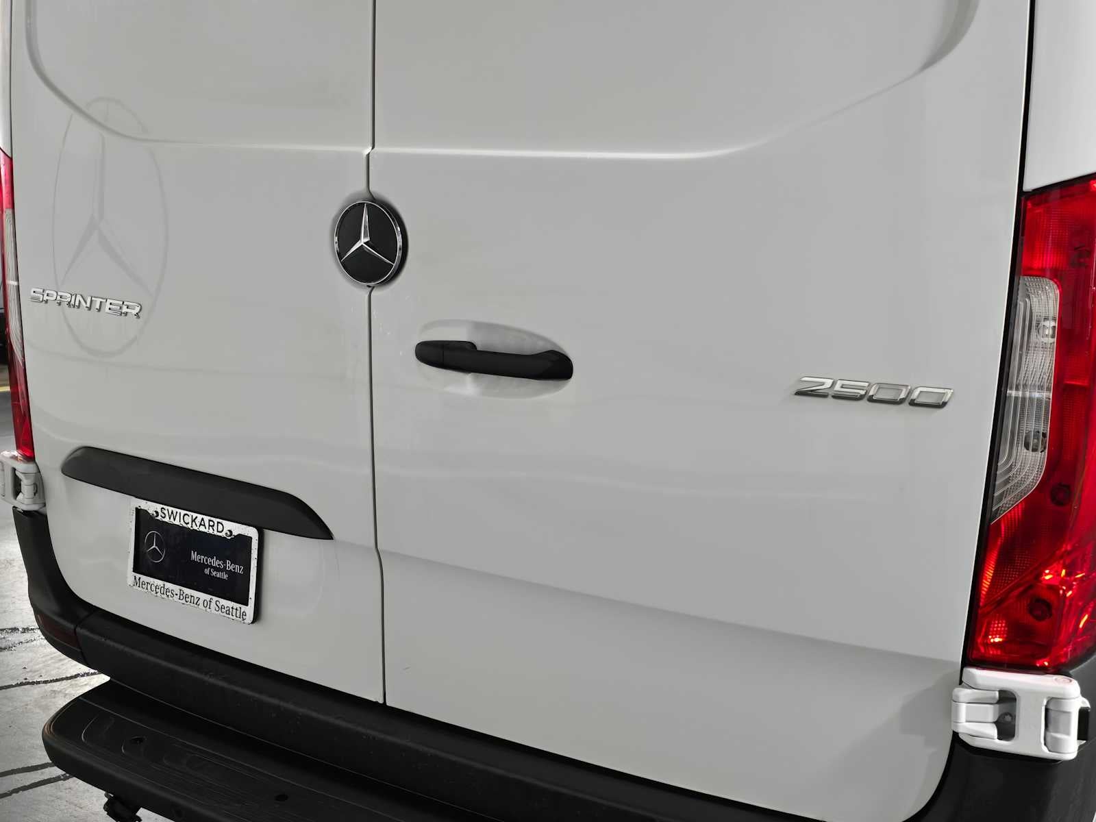 2025 Mercedes-Benz Sprinter Cargo Van 2500 Standard Roof I4 Diesel 144 RWD
