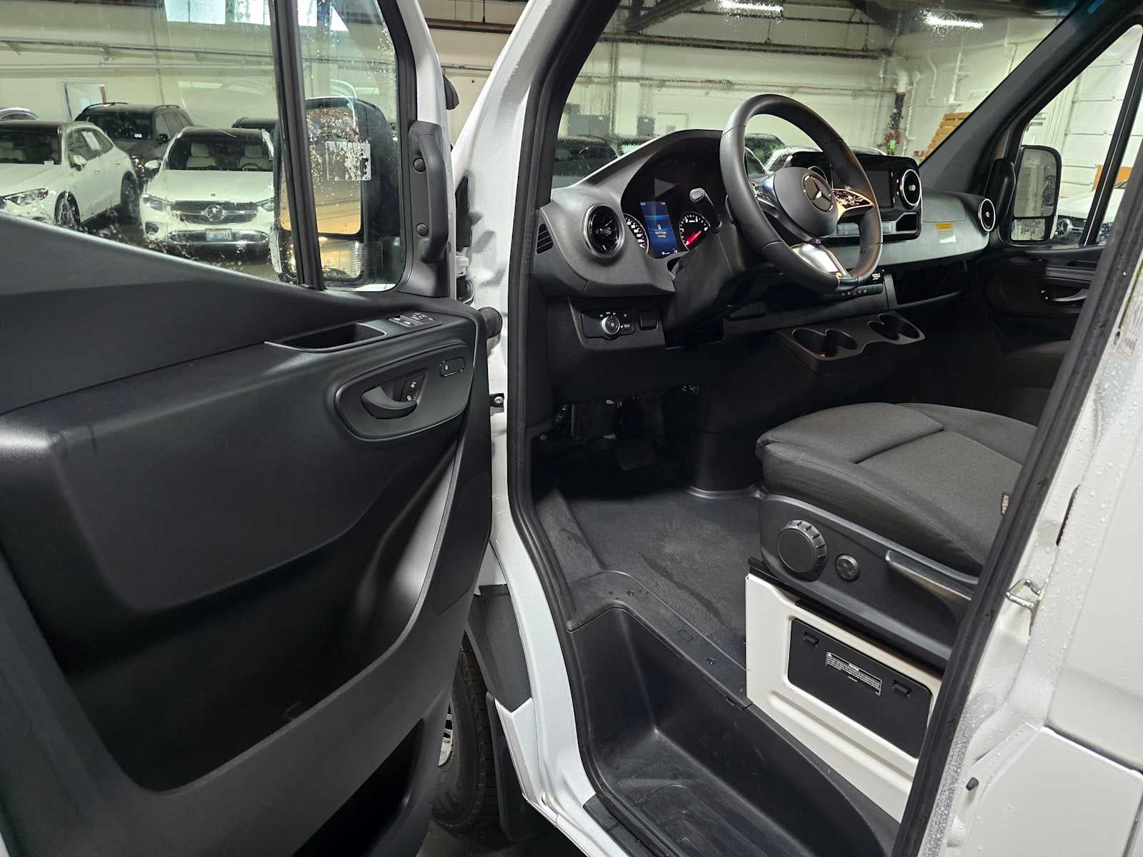 2025 Mercedes-Benz Sprinter Cargo Van 2500 Standard Roof I4 Diesel 144 RWD