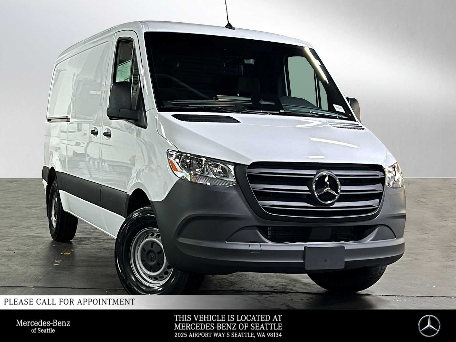2026 Mercedes-Benz Sprinter 2500 Standard Roof I4 Diesel 144 RWD