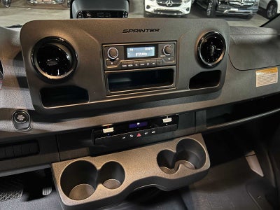2026 Mercedes-Benz Sprinter 2500 Standard Roof I4 Diesel 144 RWD
