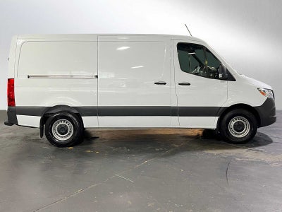 2025 Mercedes-Benz Sprinter Cargo Van 2500 Standard Roof I4 Diesel 144 RWD