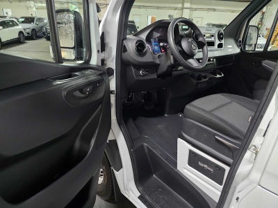 2025 Mercedes-Benz Sprinter Cargo Van 2500 Standard Roof I4 Diesel 144 RWD