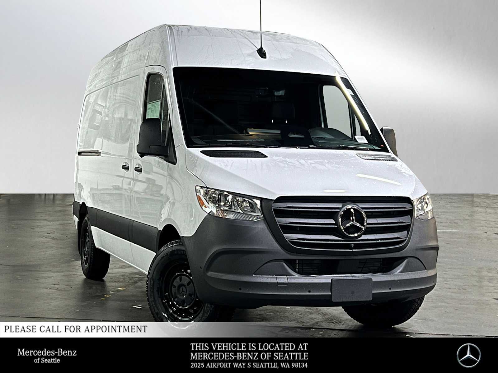 2026 Mercedes-Benz Sprinter 2500 Standard Roof I4 Diesel 144 RWD