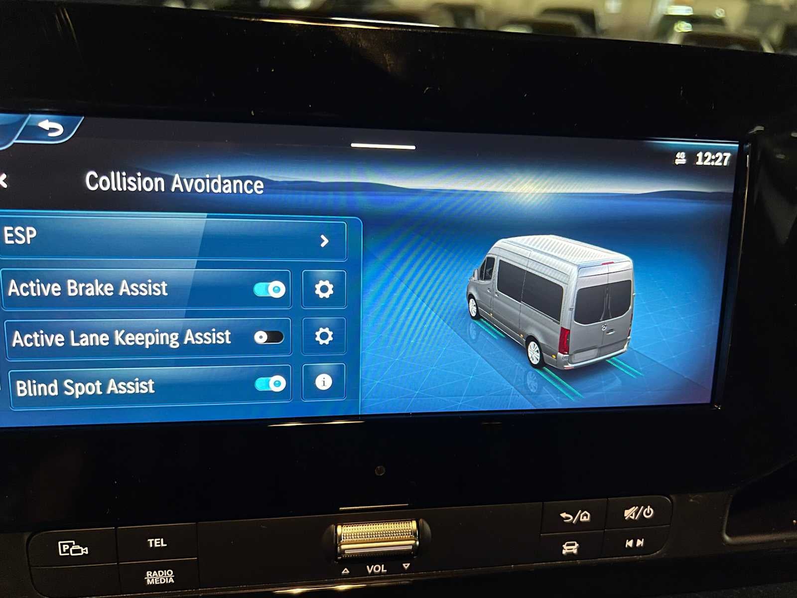 2026 Mercedes-Benz Sprinter 2500 Standard Roof I4 Diesel 144 RWD