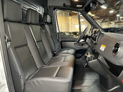 2026 Mercedes-Benz Sprinter 2500 Standard Roof I4 Diesel 144 RWD